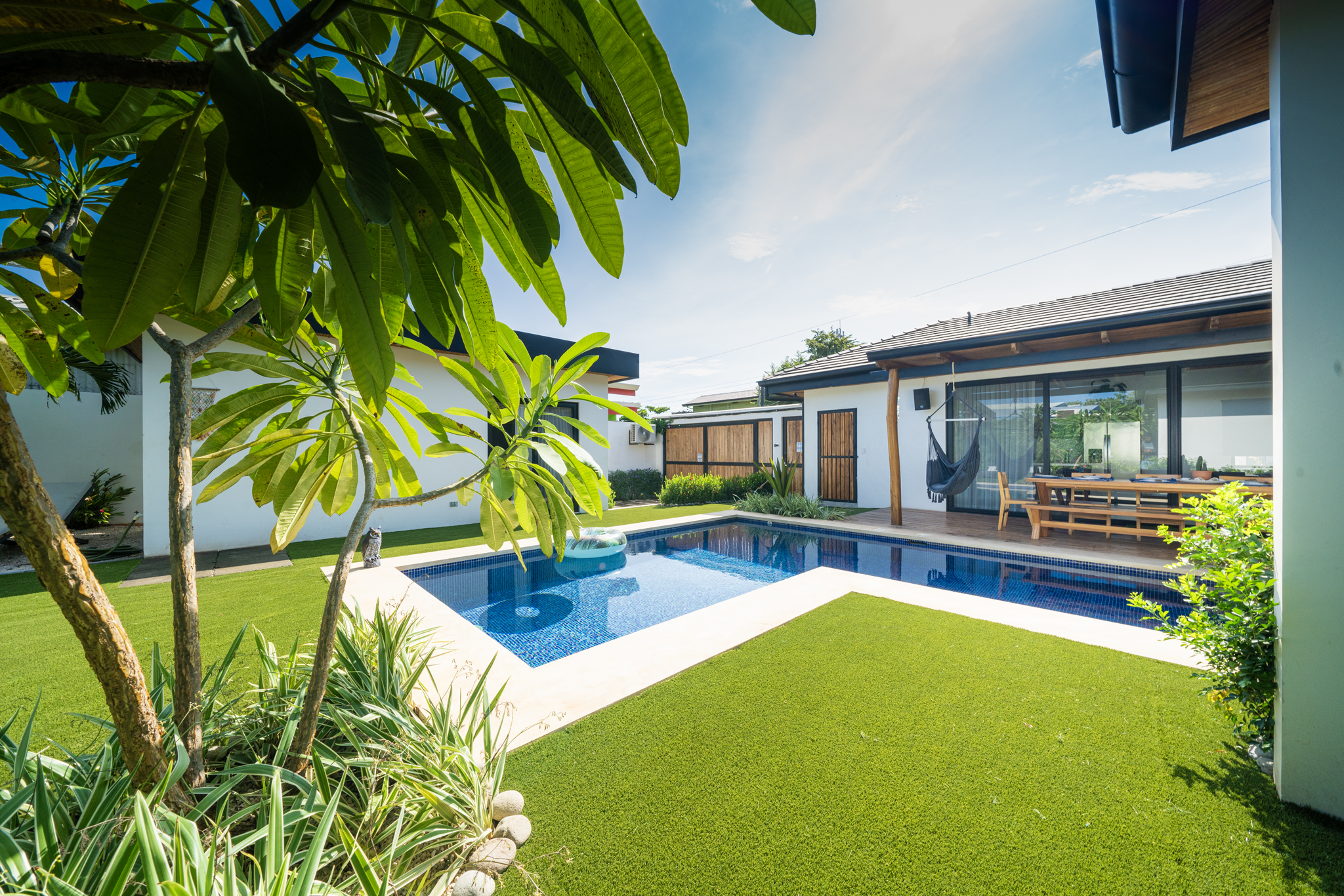 Casa Coco Azul private pool and garden